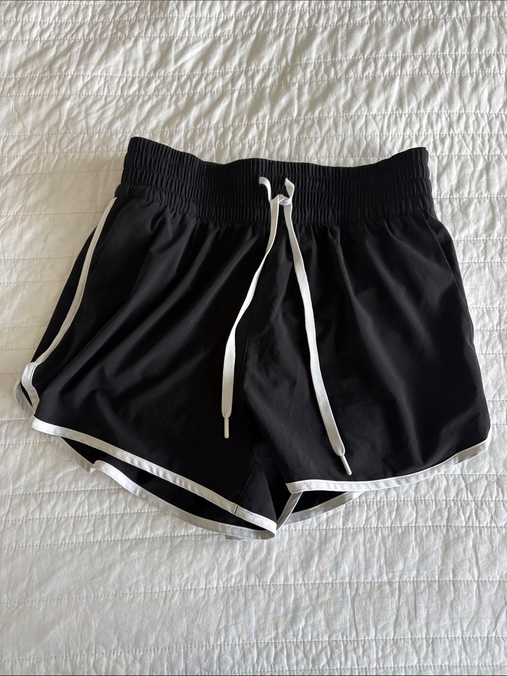 Athleta High Rise Weekender Run Short